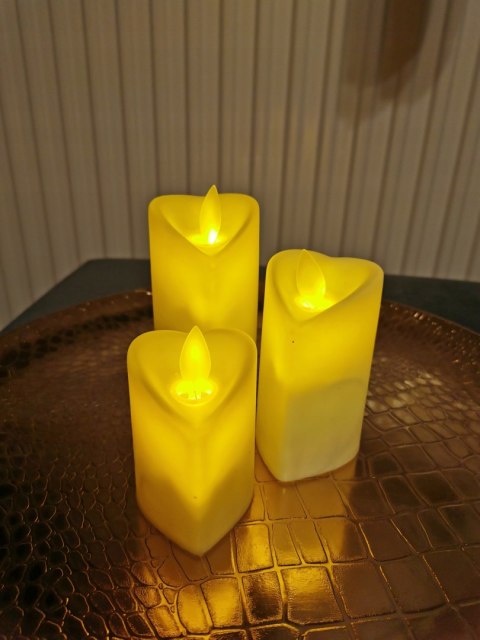 PREZENT ROCZNICA ZESTAW 3 białych ŚWIEC 4D SERC