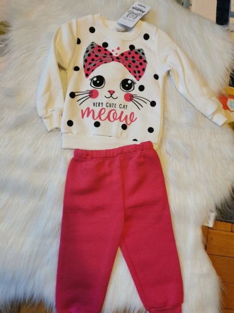 Zestaw dla dziewczynki dres roczek 80 nadruk kotek